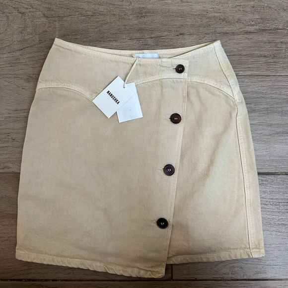 NWT Nanushka Amita Cream Button-Accent Mini Skirt - Picture 2 of 6